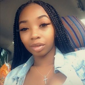 Meet your Posher, Erica